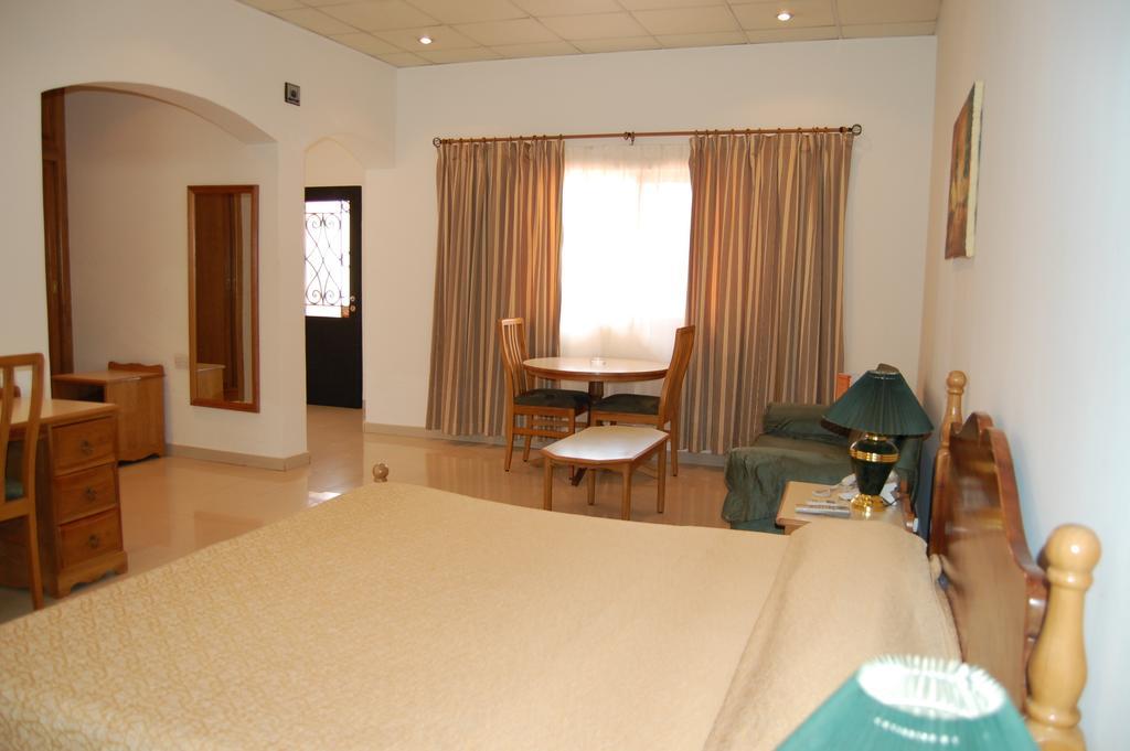Prince Hotel カノ 部屋 写真